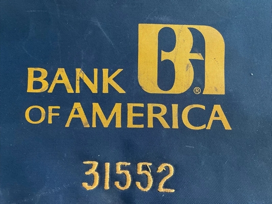 VINTAGE BANK OF AMERICA MONEY BAG LOCK BAG ID BAG BILL BILL BAG MOIN BAG BANK LOCK BAG