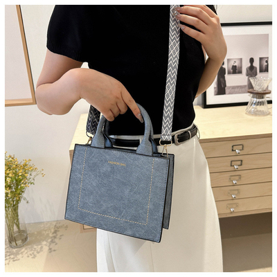 VINTAGE CHIC TEXTURED LETTER TOTE BAG damska torba 2024 NOWA duża pojemność moda torba ręczna szeroki pas torba ramienne