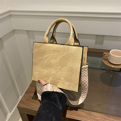 VINTAGE CHIC TEXTURED LETTER TOTE BAG damska torba 2024 NOWA duża pojemność moda torba ręczna szeroki pas torba ramienne
