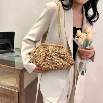 Płaszczyzna CHIC RAFFIA STRAW DUMPLING Clutch STYLISTYCZNE LATNE POCZY