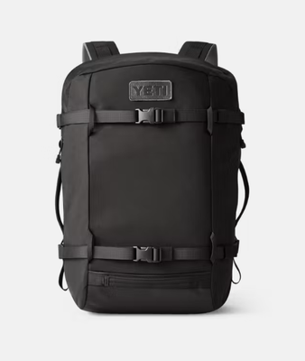 22L Carry On Backpack dla minimalistów, którzy potrzebują maksymalnej wytrzymałości w codziennym opakowaniu.