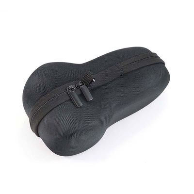 Lekkie, twarde obudowy EVA z paskami i metalowymi wyciągami zamków, zapewniające przechowywanie aparatów do golenia i akcesoriów